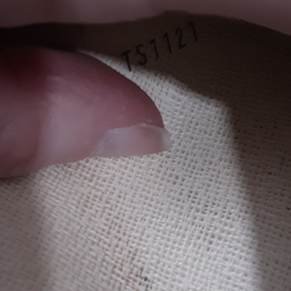 Louis Vuitton Sarah WOC - Picture 3 of 7